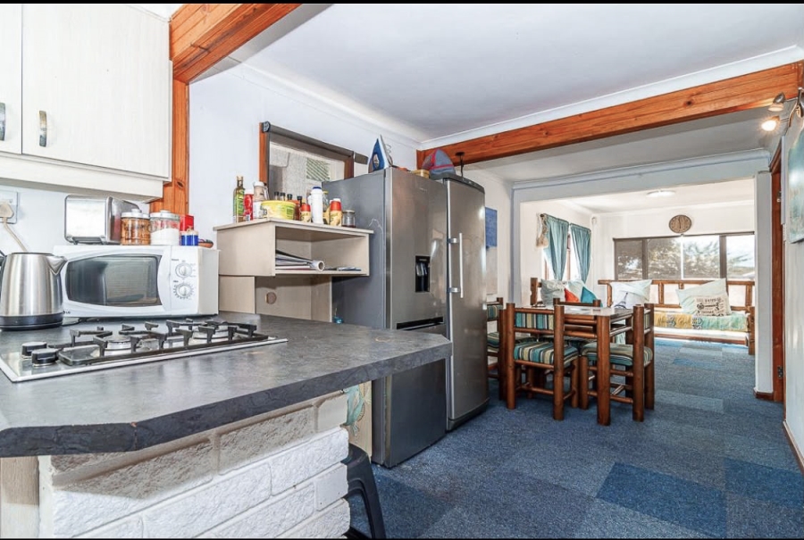 7 Bedroom Property for Sale in Kleinbaai Western Cape